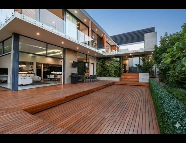 6 BEDROOM HOUSE FOR SALE IN MIDSTREAM RIDGE